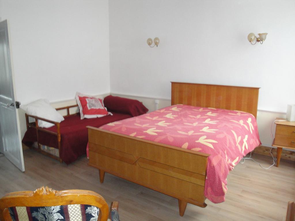Appartement Des Vieilles Halles Fère-en-Tardenois Buitenkant foto