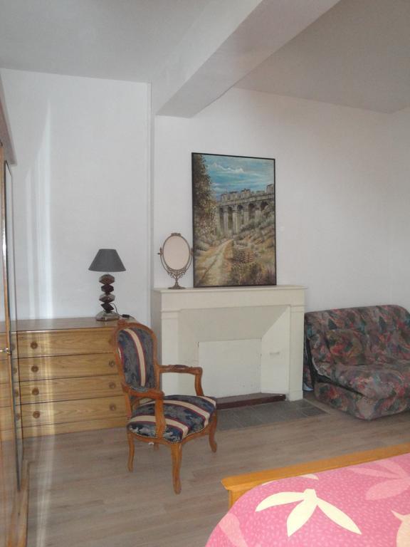 Appartement Des Vieilles Halles Fère-en-Tardenois Buitenkant foto