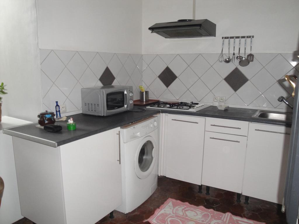 Appartement Des Vieilles Halles Fère-en-Tardenois Buitenkant foto
